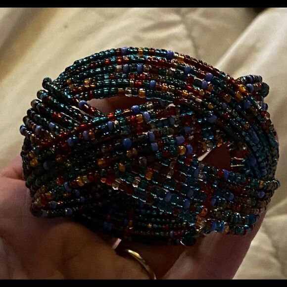 Gorgeous Multicolored Glass Bead Bracelet - Picture 8 of 8